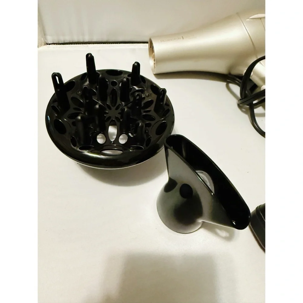Remington Shine Therapy Hair Dryer Set in Champagne